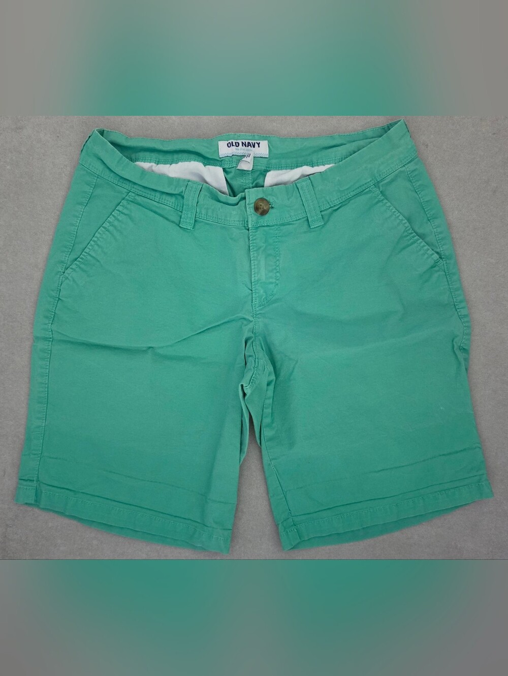 Old Navy Womens Mint Green Flat Front Chino Shorts
